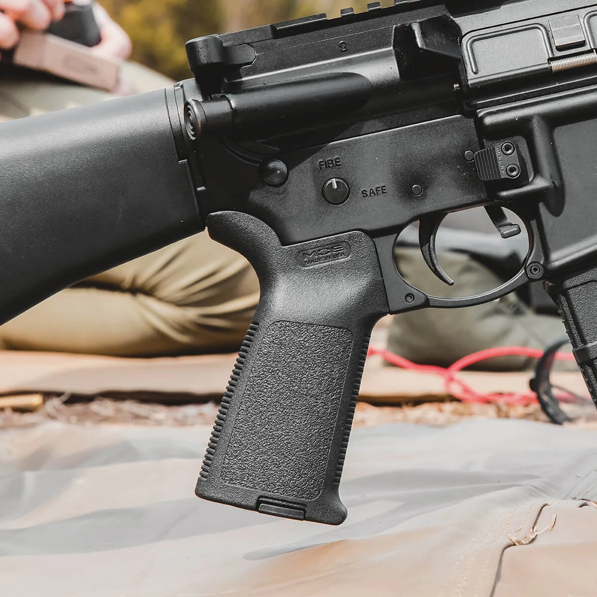 Magpul mâner pistolet MOE SL, pentru AR15:M4 - Strategic Defense