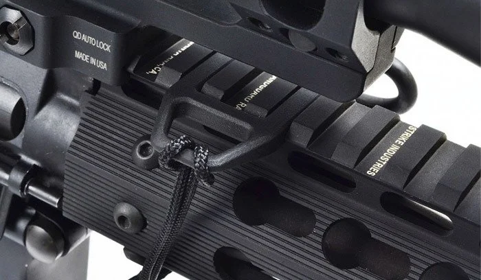 Strike Industries adaptor dual, Loop si QD , profil redus, șină Picatinny - Strategic Defense